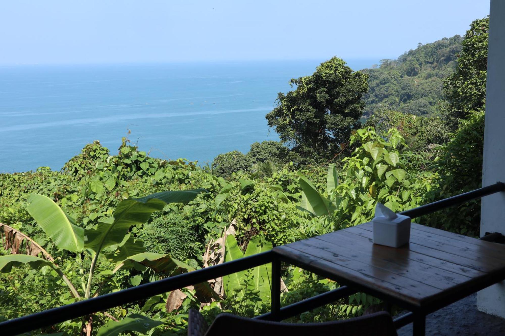 The View Padang, Amazing View, 8 Mins Mentawai Fast Ferry, Cold Beer,Close To Restaurants Padang (Sumatra) Buitenkant foto