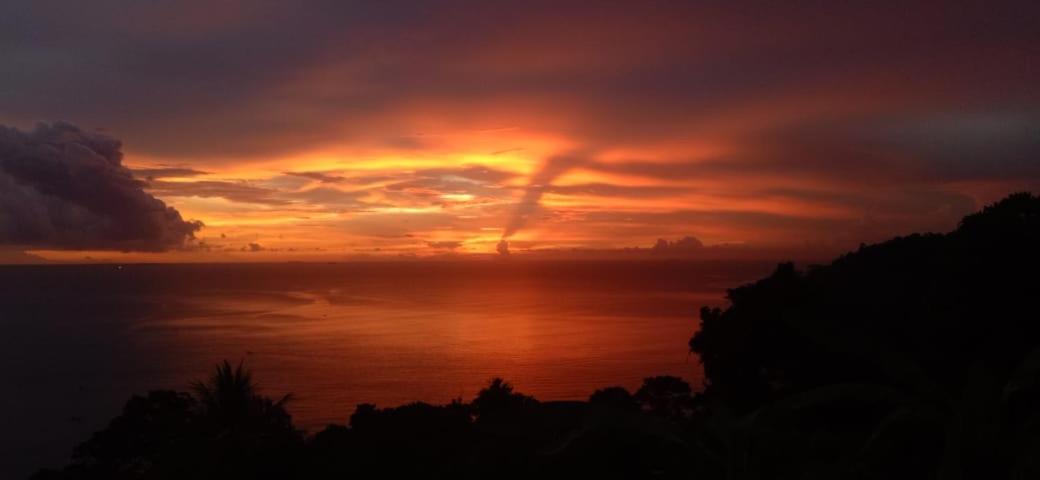 The View Padang, Amazing View, 8 Mins Mentawai Fast Ferry, Cold Beer,Close To Restaurants Padang (Sumatra) Buitenkant foto